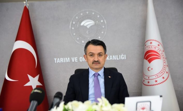 Bakan Pakdemirli: "Türkiye’nin ilk elektrikli traktörü seri üretime hazır hale geldi"