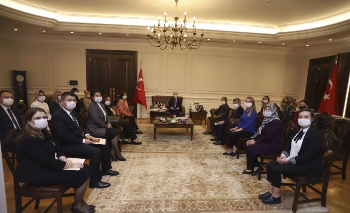 Bakan Soylu: “Muhtarlık Daire Başkanlıklarının kurulması ve illerde vali yardımcılarının muhtarlarımız ile sürekli muhatap olması çok önemli”