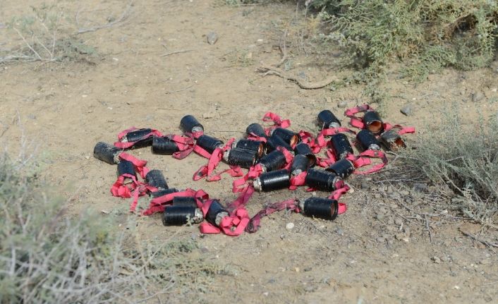 Bakü, Tiflis, Ceyhan Boru Hattını hedef alan roketin patlamayan parçaları görüntülendi