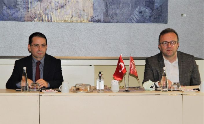 BİK Genel Müdürü Rıdvan Duran, İzmir’deki gazete sahipleriyle buluştu