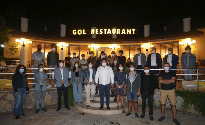 Buca’nın heykel çalıştayına sanat dolu gala