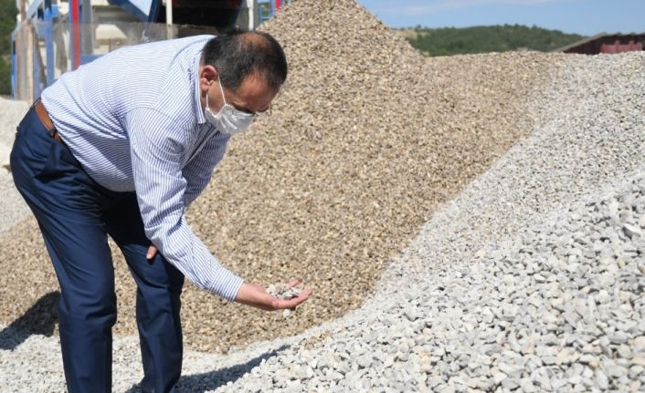 Büyükşehir 10 ayda 1130 km yol yaptı, yılsonuna kadar hedef 1250 km