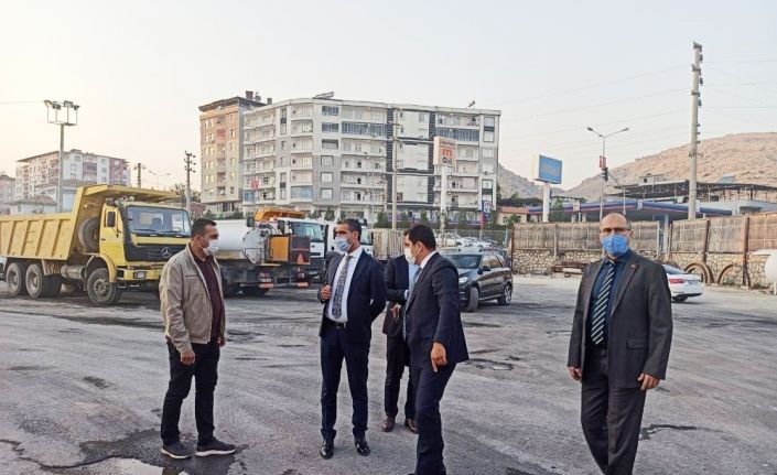 Büyükşehir Belediyesi Genel Sekreteri Kardan Silvan Kaymakamı Çelik ile bir araya geldi