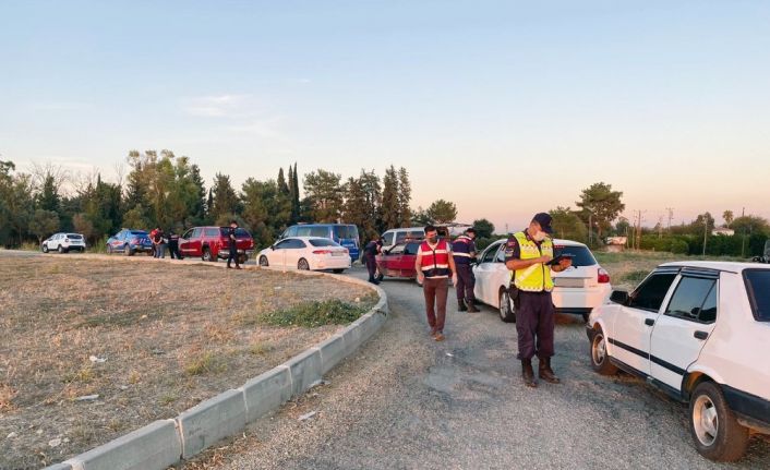 Ceyhan ve Kozan’da araç ve sürücülere 15 bin TL para cezası