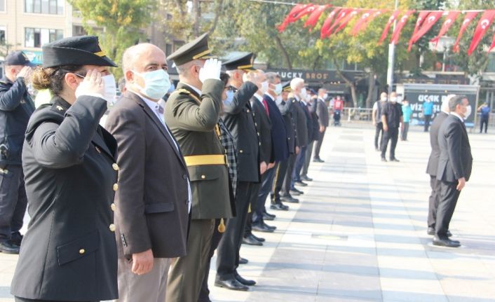 Düzce’de 29 Ekim Cumhuriyet Bayramı kutlamaları