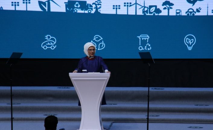 Emine Erdoğan Sıfır Atık Ve Belediyeler Kongre ve Ödül Törenine katıldı