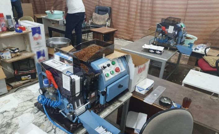 Fabrika gibi çalışan kaçak tütün depolarına baskın