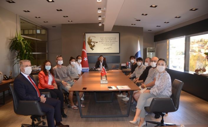 Heykeltraşlar Başkan Günel’i ziyaret etti