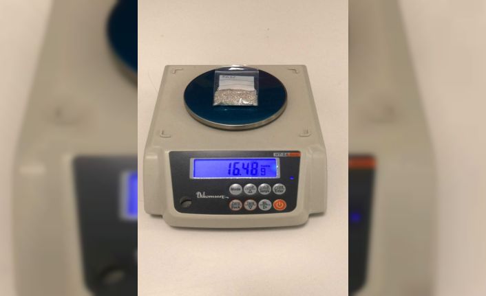 İstanbul Havalimanı’nda kaçak pırlanta operasyonu