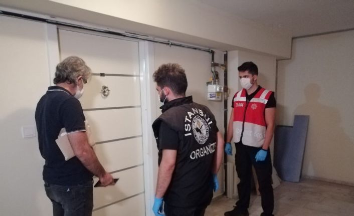 İstanbul’da suç örgütlerine göz açtırılmıyor; lüks siteye şafak baskını yapıldı
