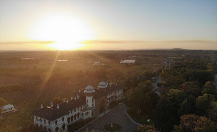 Kadim payitaht şehirde gün batımı mest etti