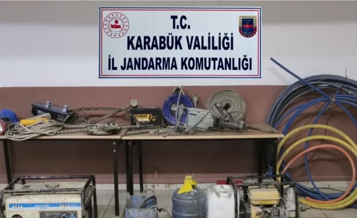 Karabük’te kaçak kazı yapan 4 kişi suçüstü yakalandı