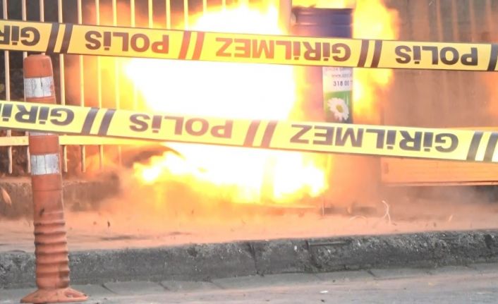 Kaymakamlık binası karşısında şüpheli çanta alarmı