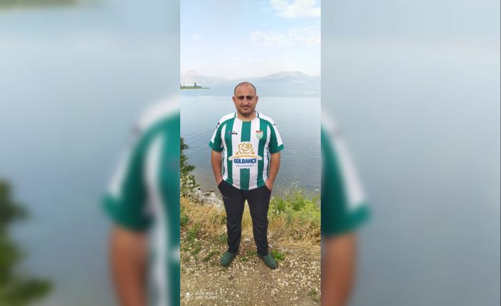 Kırşehir Belediyespor Neşet Ertaş Taraftar Gurup Lideri Amigo Halil, "Kurallara uyarak sahalarda olmak istiyoruz"