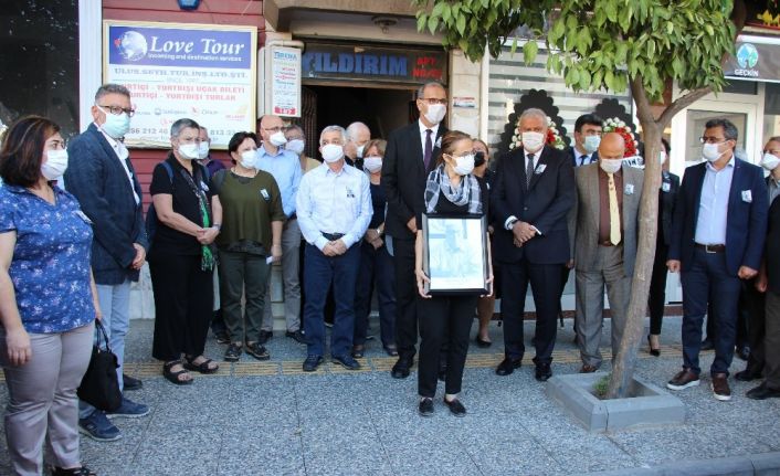 Korona virüse yenik düşen Aydın Tabip Odası Başkanı Ülkü için tören düzenlendi