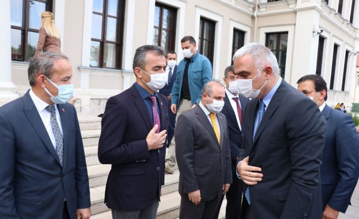 Kültür ve Turizm Bakanı Ersoy, Bolu’nun turizm merkezlerini havadan inceledi