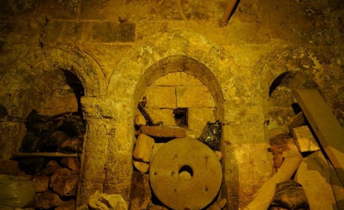 Mardin’de 1700 yıllık kilise 7 milyon 250 bin liraya internetten satışa çıkarıldı