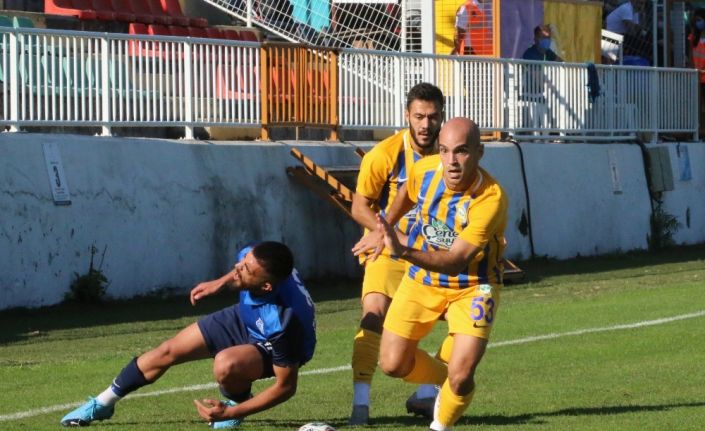 Misli.com 3. Lig: Belediye Derincespor: 2 - 1877 Alemdağspor: 0