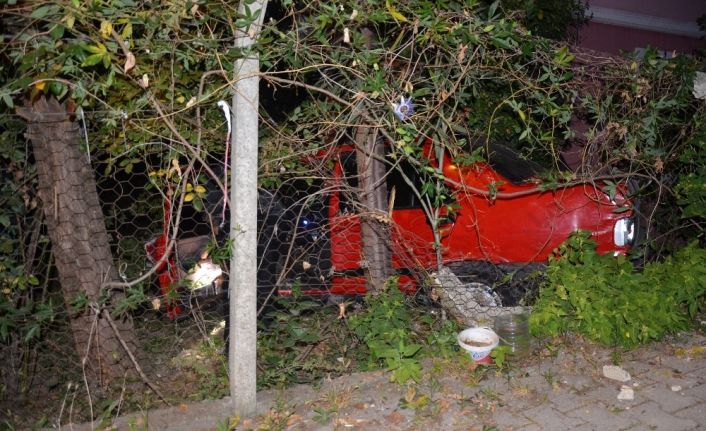 Polisten kaçan alkollü sürücü kaza yaptı