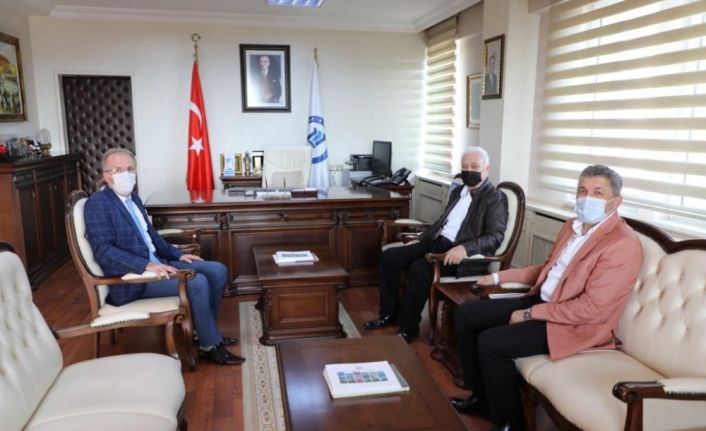Prof. Dr. Hatipoğlu, Rektör Uzun’u ziyaret etti