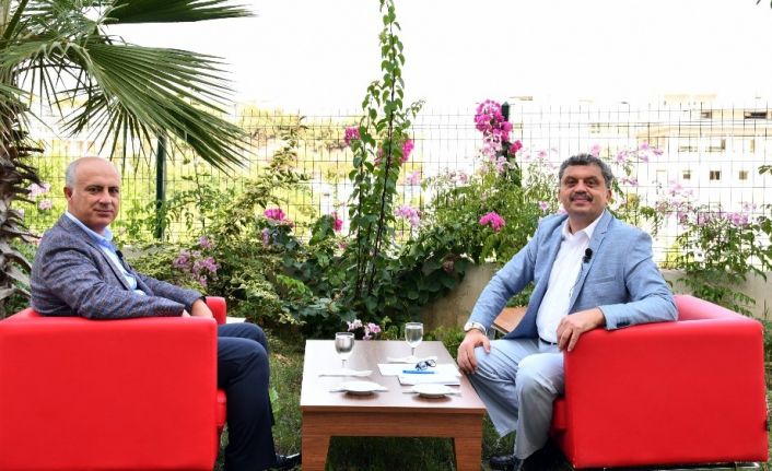 Rektör Çamsarı: “Şehir dışına yollanan hasta oranımız yüzde 90 geriledi”