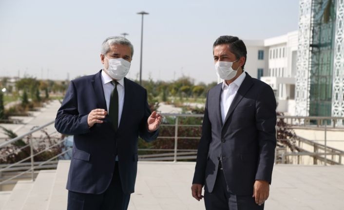 Rektör Şahin: “Bilim ve nükleer teknoloji kritik bir öneme sahip”