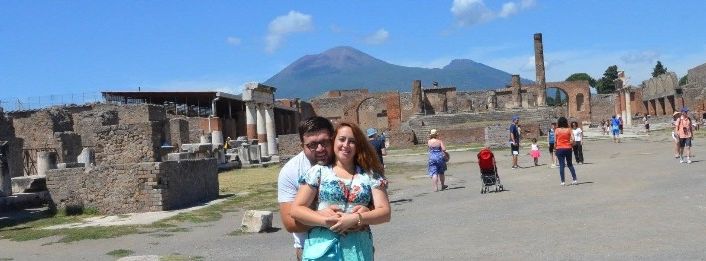 Sağlık çalışanları için siperlik üreten okul müdürü korona virüsten hayatını kaybetti