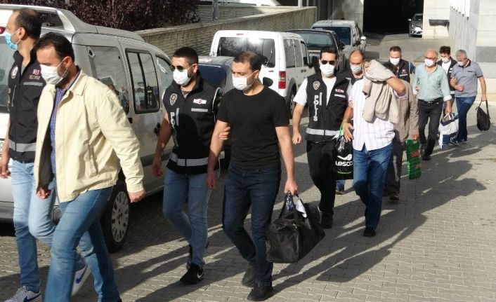 Samsun merkezli FETÖ operasyonunda 11 eski polis adliye sevk edildi