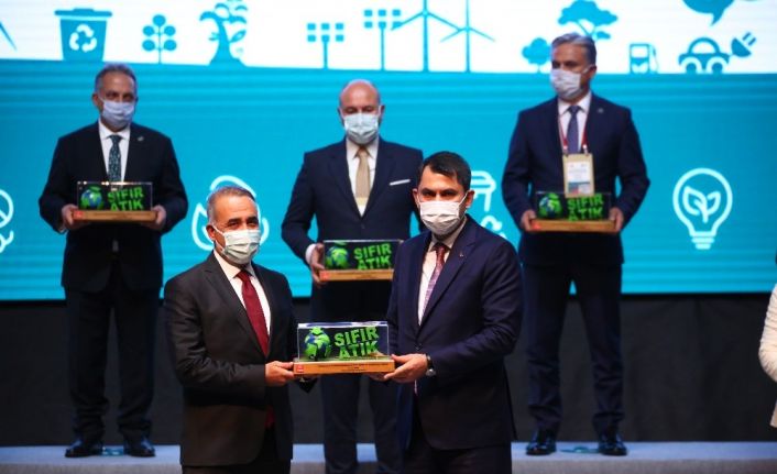 Sultangazi Belediyesi’ne ‘Sıfır Atık’ proje ödülü