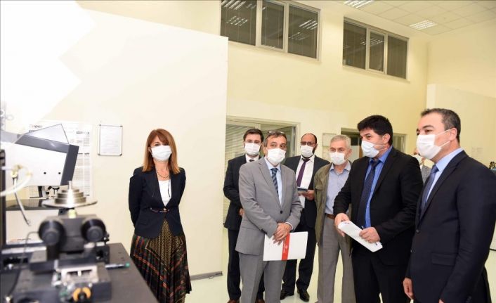 TSE Başkanı Prof. Dr. Şahin: "Hitit Üniversitesinin ihtisaslaşma alanı Sanayi ve Teknoloji Bakanlığının stratejisinde bir numaraya koyduğu alan"