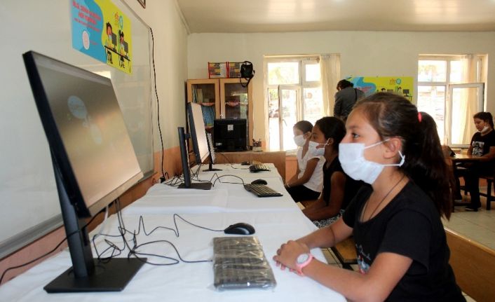 Ula Turgut Mahallesi internete kavuştu