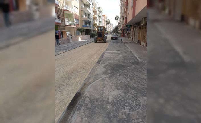 Yenişehir Belediyesi’nin asfalt ve yol yapım çalışmaları sürüyor