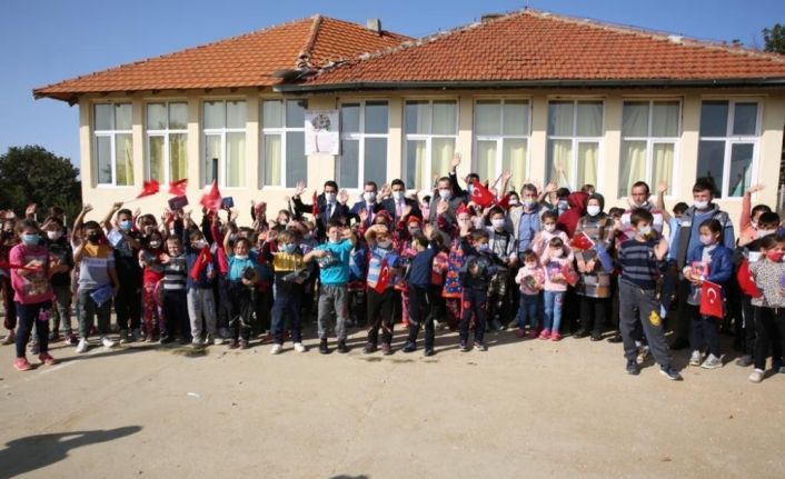 YTB Başkanı Eren, Kuzey Makedonya’da Yörük köylerini ziyaret etti