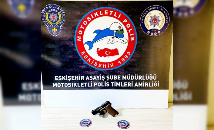Yunus Timlerinin şüphesi 4 silah ve uyuşturucu maddeyi ortaya çıkardı