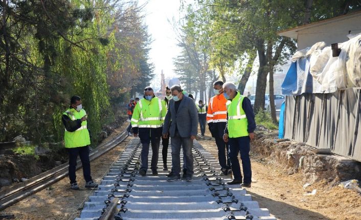 70 yıllık askeri demiryolu hattı yenileniyor