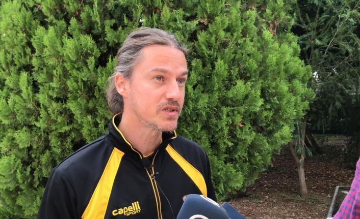 Adanaspor Teknik Direktörü Ceylan: "Bazı oyuncularımız ufak da olsa hayal kırıklığı oluşturdu"