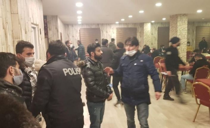 Ağrı’da okey oynatan 2 işletme ile işletmede bulunan 70 kişiye cezai işlem uygulandı