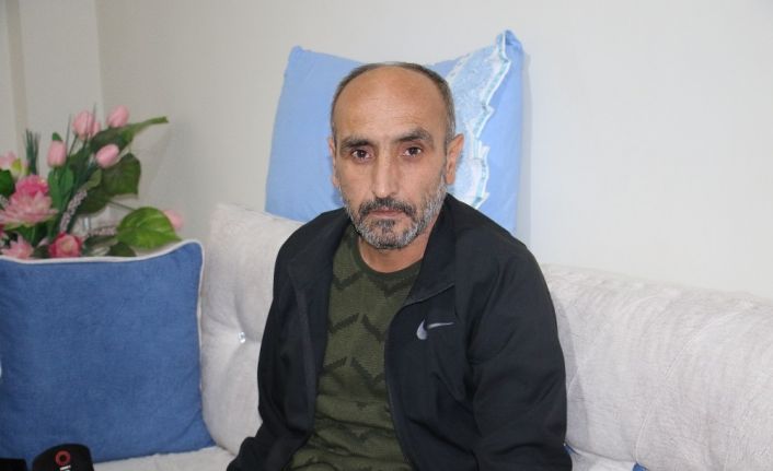Ailesini depremde kaybetti kendisi 12 saat sonra kurtuldu:"Bir kişi çıktığı zaman sanki ben çıkıyorum”