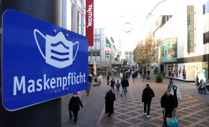 Almanya’da son 24 saatte 16 bin 947 korona virüs vakası tespit edildi