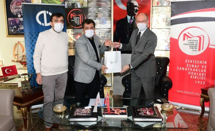 Anadolu Üniversitesi ile Esnaf ve Sanatkârlar Odaları Birliği arasında iş birliği protokolü imzalandı