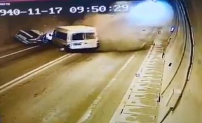 Artvin’de 1 kişinin öldüğü, 4 kişinin yaralandığı trafik kazasının görüntüleri ortaya çıktı