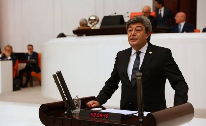 Ataş: "Hemşerilerimiz hayatta kalma mücadelesi verirken Kayseri’deki bazı belediyeler çalışanlarına sahip çıkmıyor"