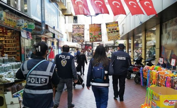 Aydın’da bir günde 81 bin 950 liralık Korona virüs cezası