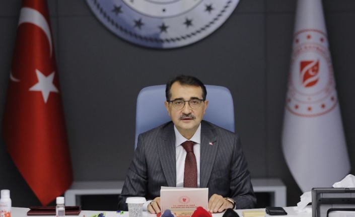 Bakan Dönmez: “Yerli kaynakların elektrik üretimindeki payı Aralık 2018’den bu yana aralıksız olarak 23 aydır aylık bazda yüzde 50’nin üzerinde seyrediyor”