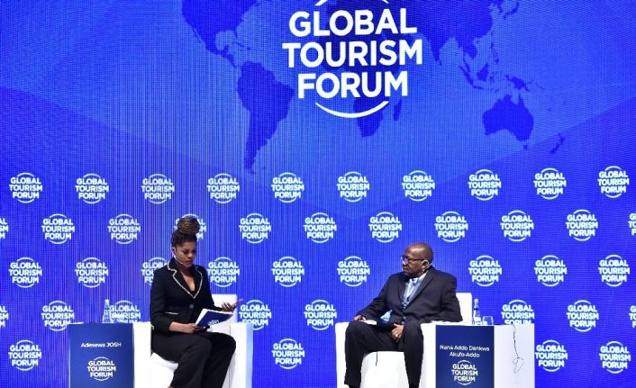 Bakan Kasapoğlu: "İnci gibi işlenmiş bir tesisleşmemiz var, bunu spor turizmiyle güçlendirmemiz gerekiyor"