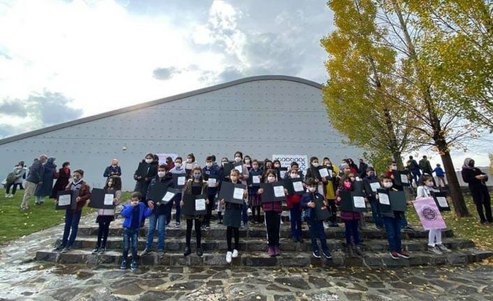 Baksı Müzesi Öğrenci Sanat Şenliği sertifika töreni ve sergi açılışı yapıldı