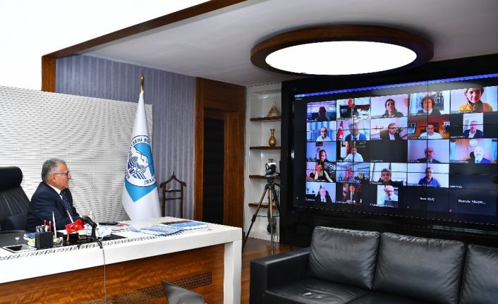 Başkan Büyükkılıç: “Üniversiteler ile işbirliği geliştirilmeli”