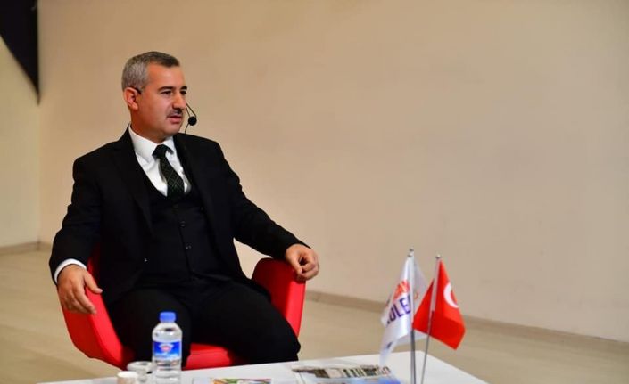 Başkan Çınar, ‘kariyer günleri’ programına katıldı