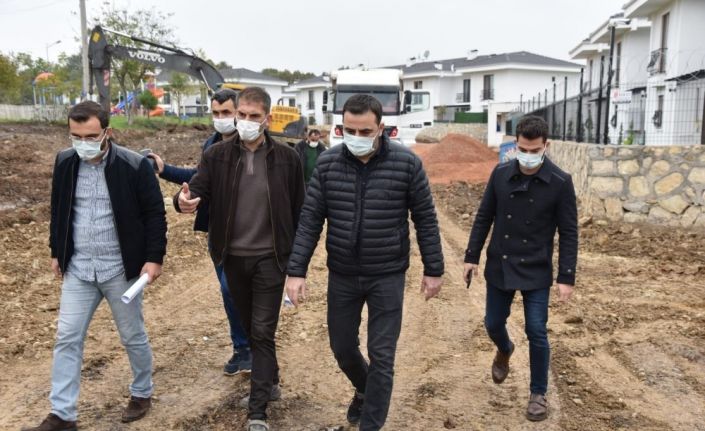 Başkan Özlü, çalışmaları yerinde inceliyor