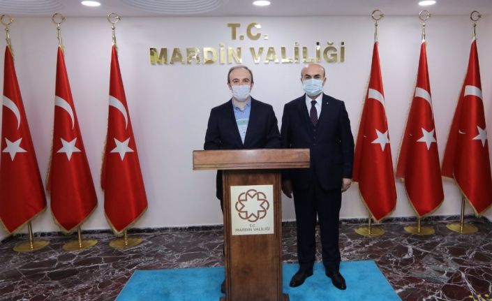 Bayburt Valisi Epcim, Mardin Valisi Demirtaş ile bir araya geldi